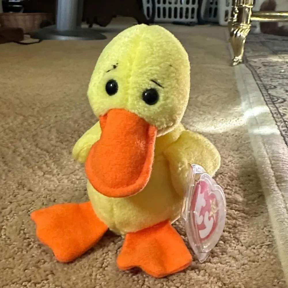 Beanie babies “quackers the duck”